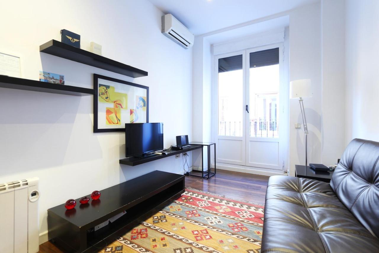 Paseo Del Prado Apartment By Allo Housing Madrid Exterior foto