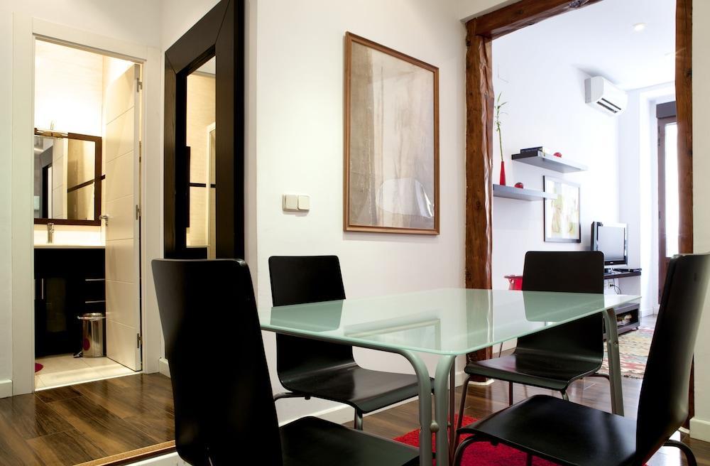 Paseo Del Prado Apartment By Allo Housing Madrid Exterior foto