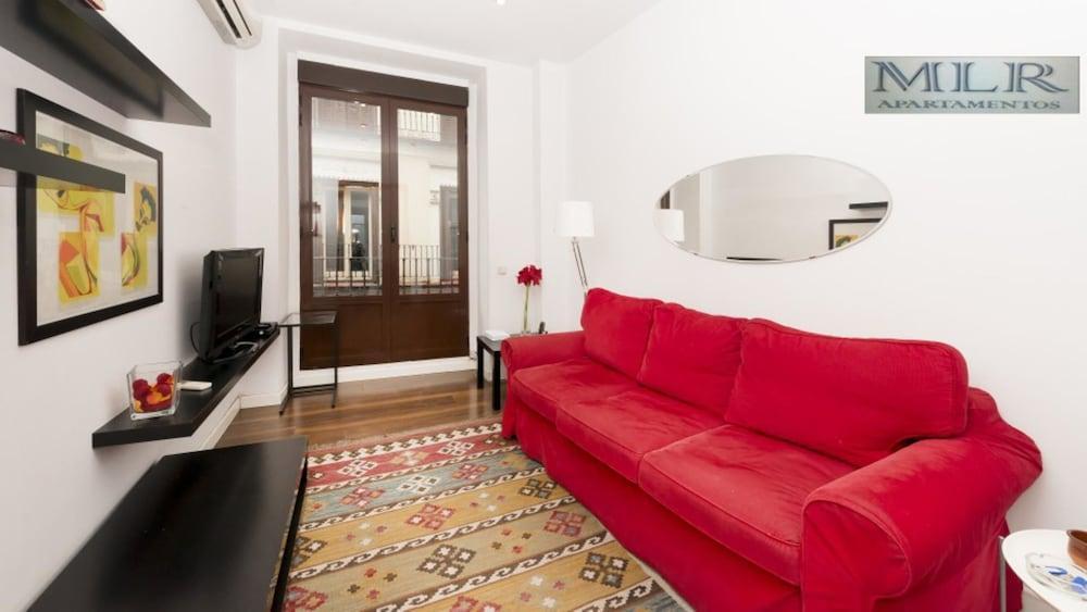Paseo Del Prado Apartment By Allo Housing Madrid Exterior foto